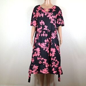 Younrui Black & Pink Floral Ruffle Plus Size Dress